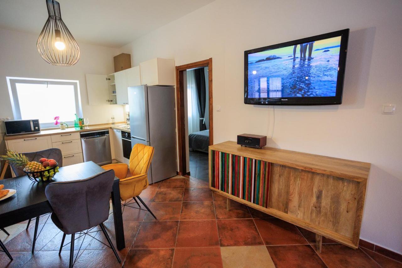 Mustra House Zadar - Private Pool & Sauna מראה חיצוני תמונה